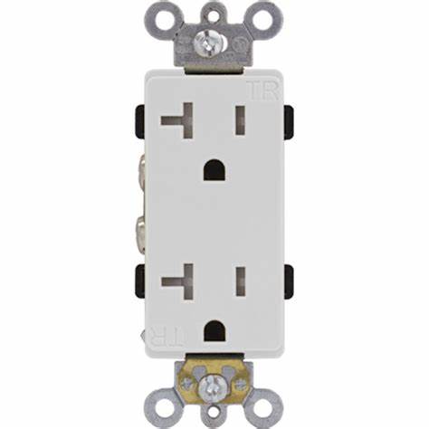 TOMA DOBLE COMERCIAL CON TR 20AMP 125V EAGLE TR7352W